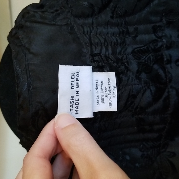 Tibetan Trader Berry Red Velvet Chore Shacket Small - Picture 14 of 16